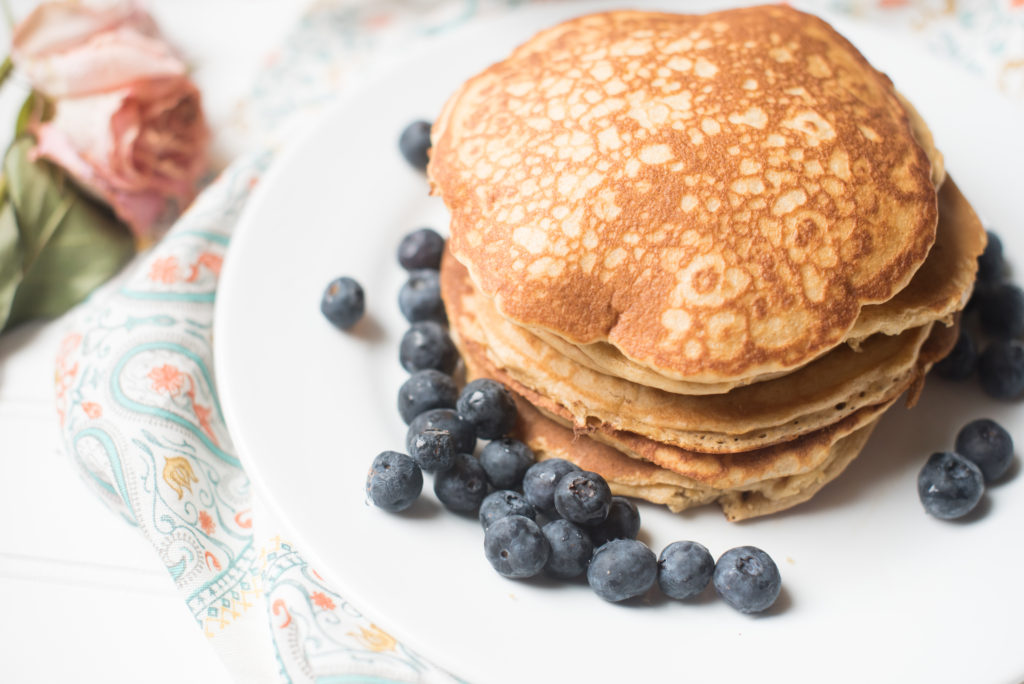 Healthy Whole Wheat Pancakes made in the Blender. This recipes will eliminate the hassle of dirty dishes and mixing bowls. Try these easy, 5 minute pancakes today! 